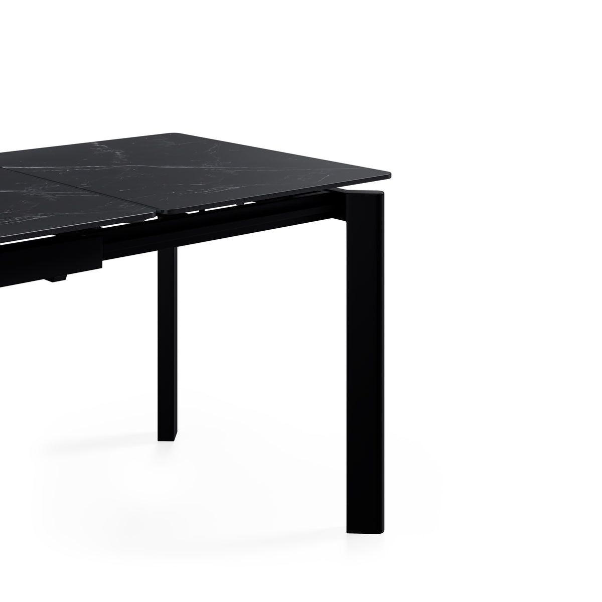 Mesa Alba negro/negro, detalle de la pata