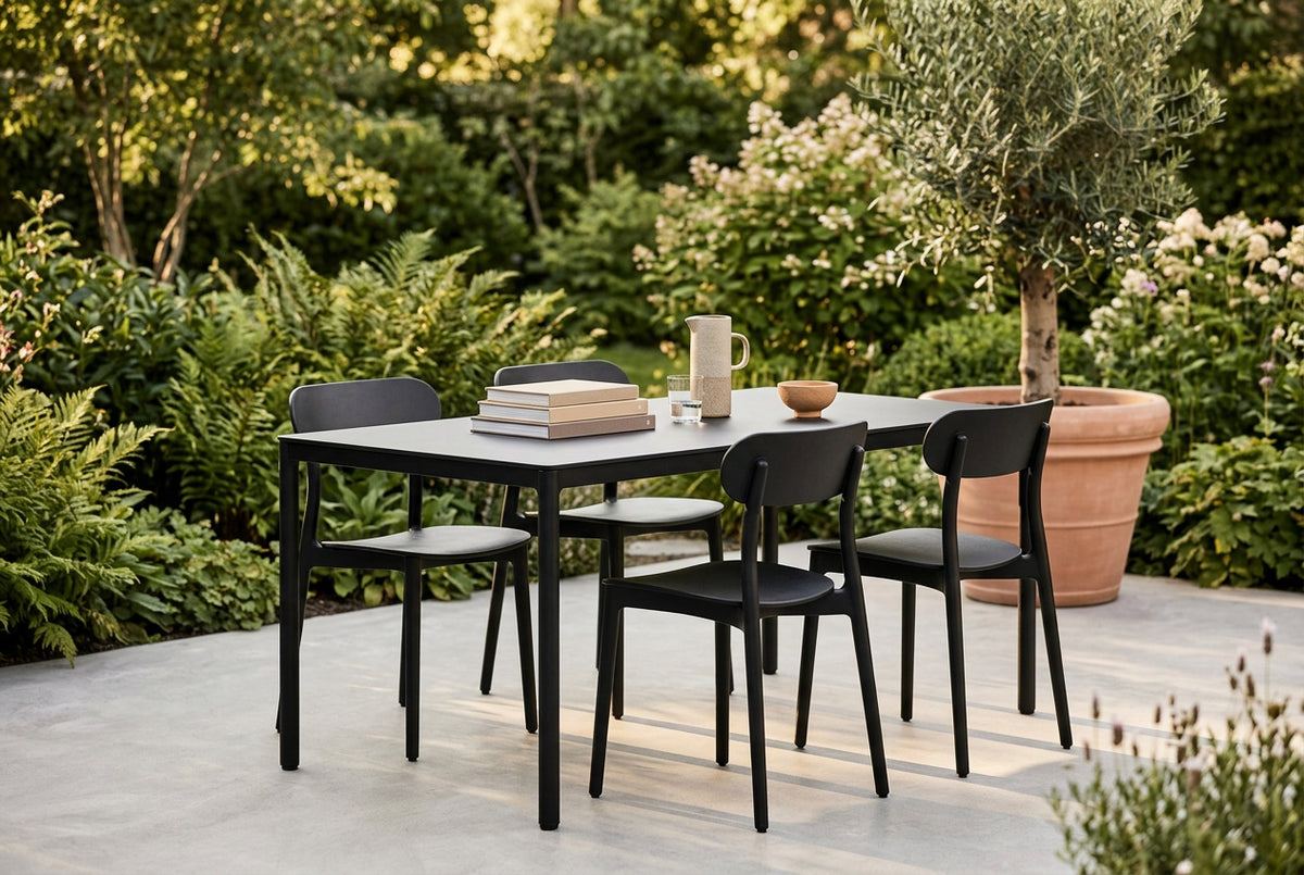 Silla Inés negro, imagen 1